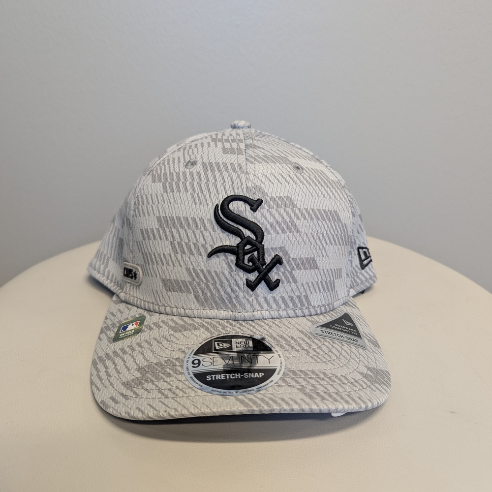 New Era Gray Patterned Hat